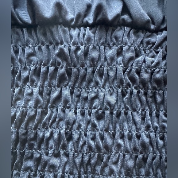 NWOT Urban Outfitters black smocked crop top - Picture 3 of 5